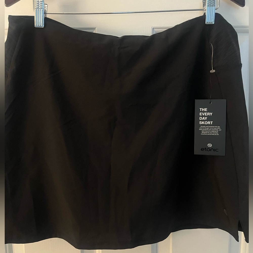 Etonic Black Everyday Skort Size XL